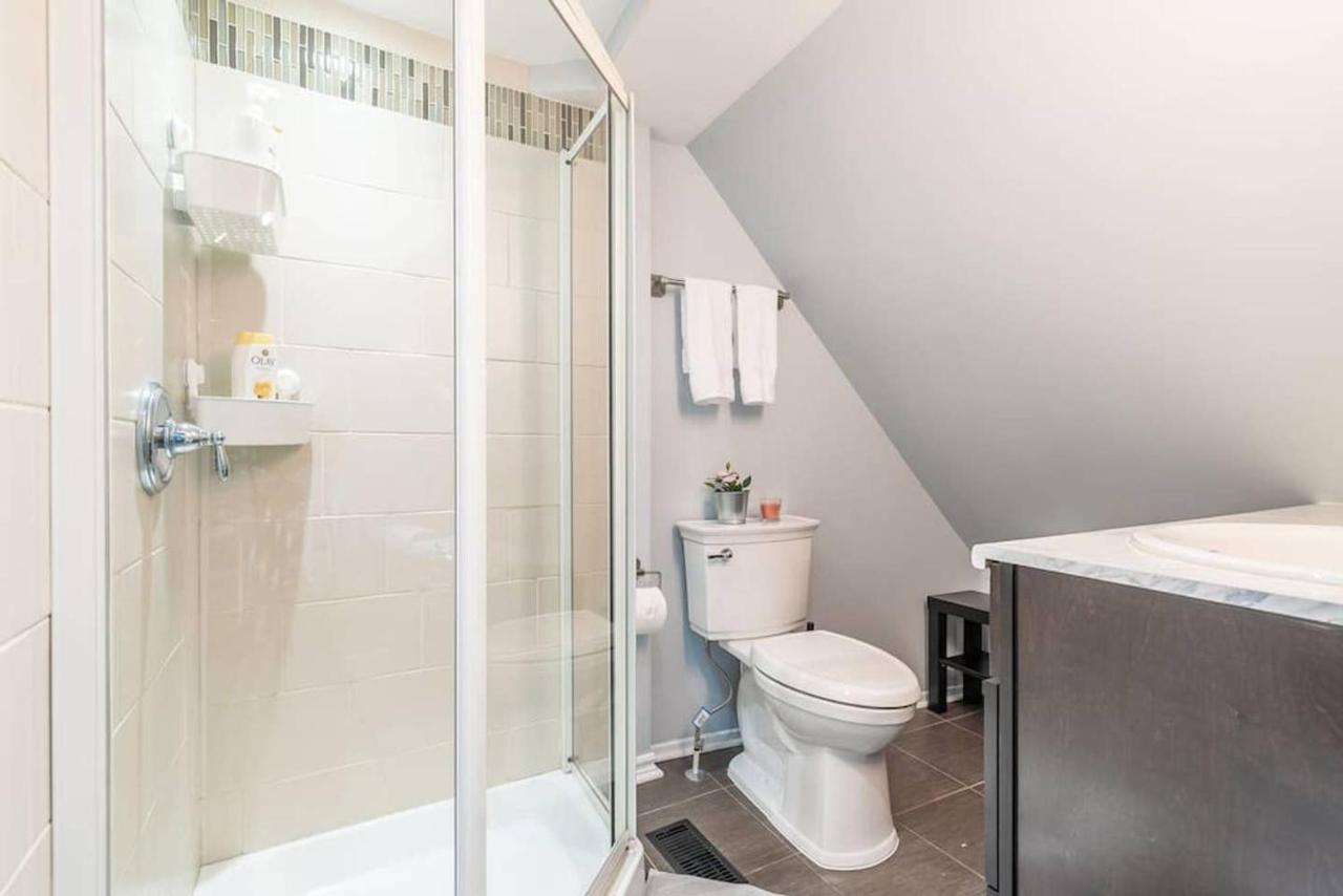 오타와 Newly Renovated - Modern 1Br With Rooftop Terrace! 아파트 외부 사진